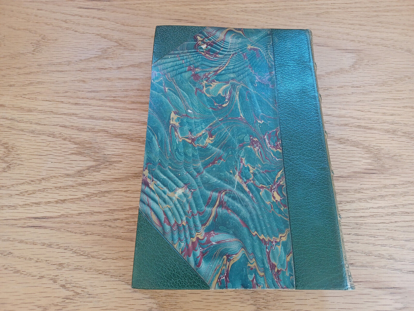 Dickens' Works Chapman And Hall With Illustrations Christmas Stories