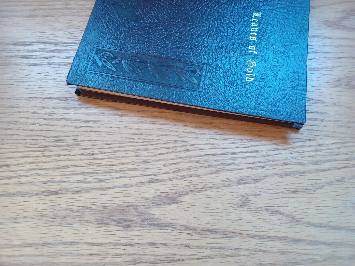 Leaves Of Gold And Anthology Of Prayers Memorable Phrases Clyde Lytle 1963