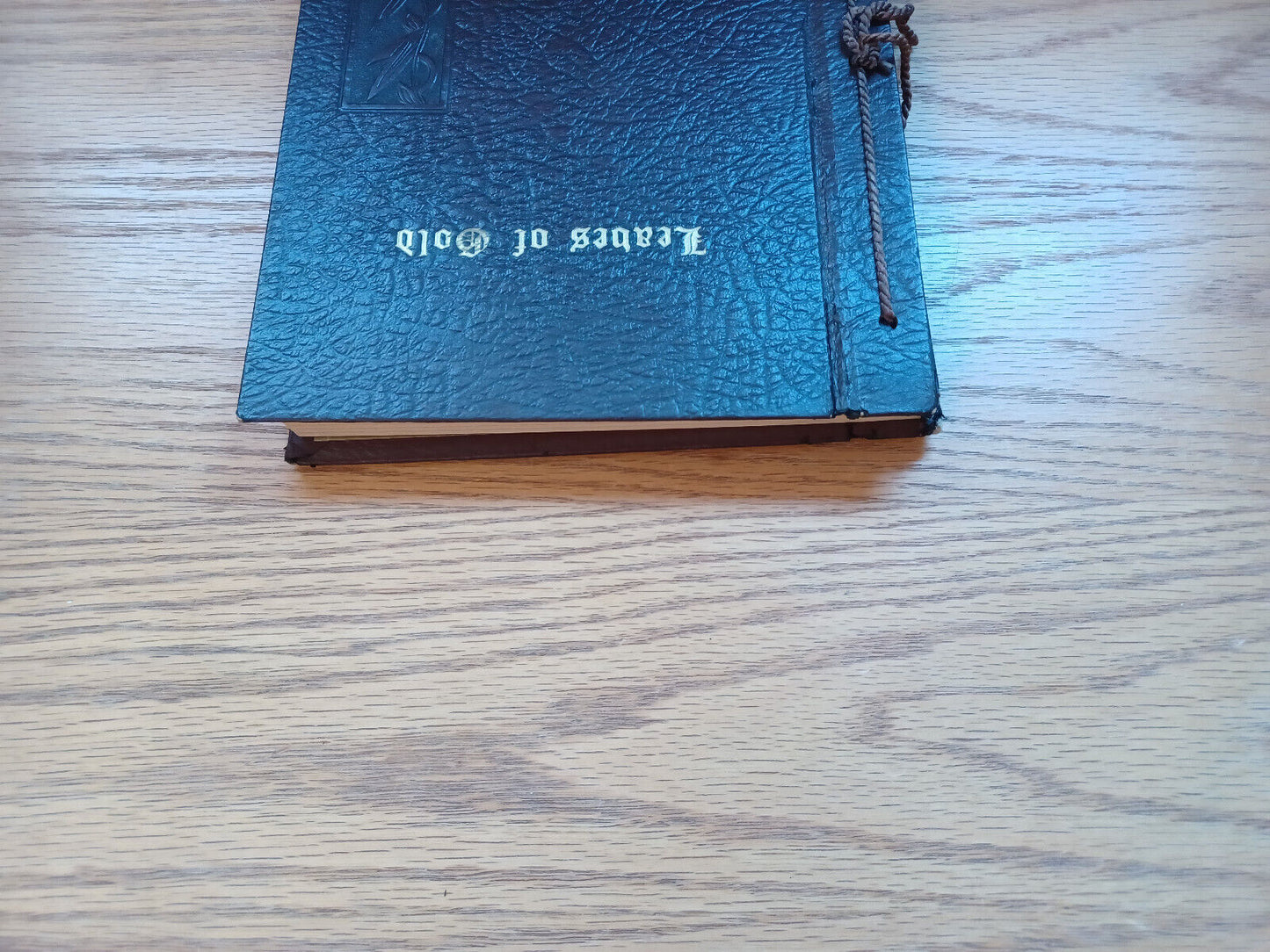 Leaves Of Gold And Anthology Of Prayers Memorable Phrases Clyde Lytle 1963