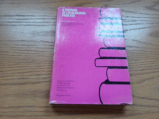 A Manual Of Cataloging Practice By K Bakewell 1972 First Edition Dust Jacket