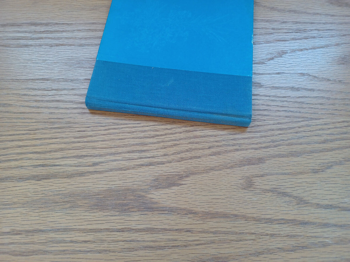 A Wreath Of Christmas Legends By Phyllis Mcginley 1967