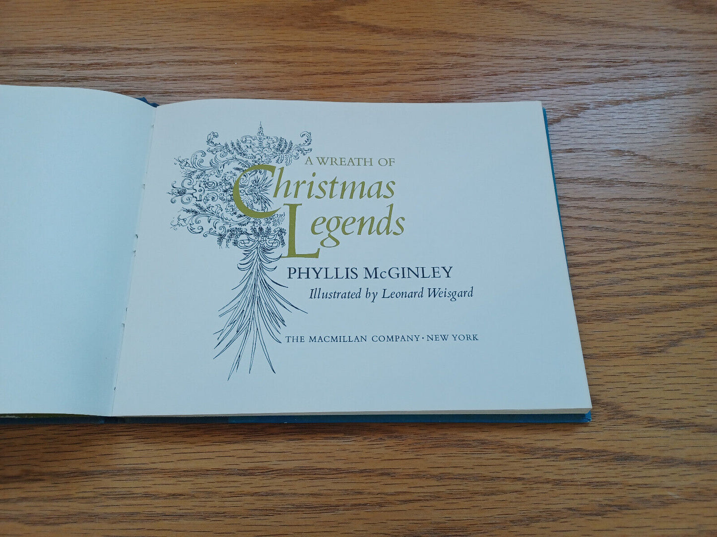 A Wreath Of Christmas Legends By Phyllis Mcginley 1967