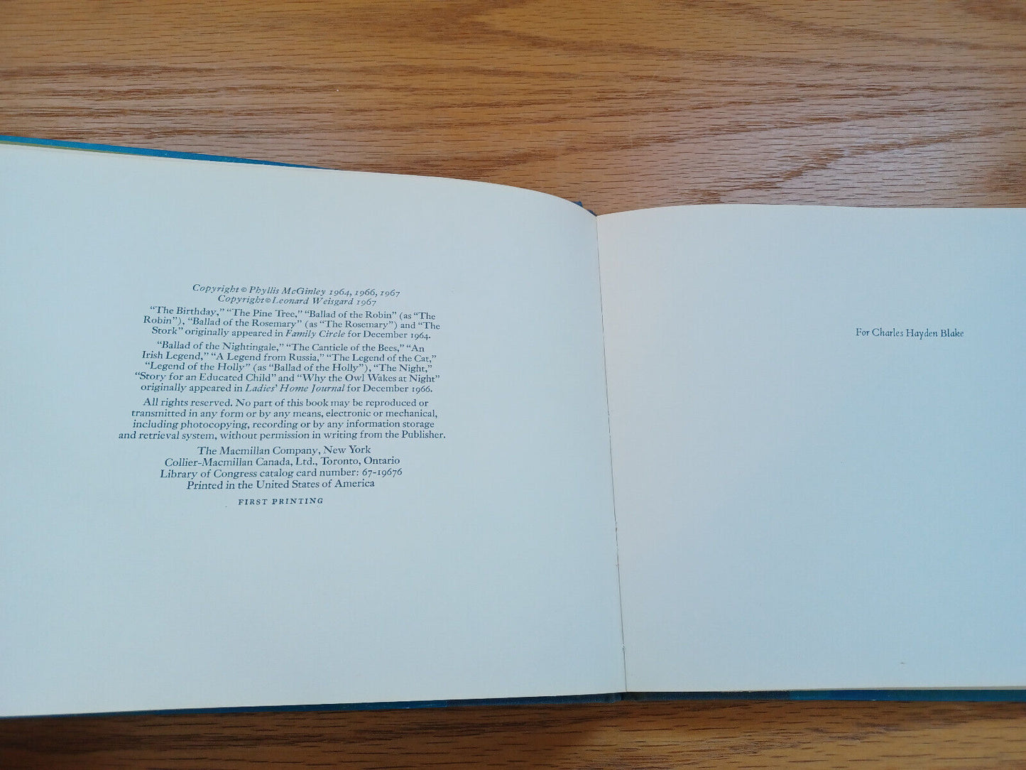 A Wreath Of Christmas Legends By Phyllis Mcginley 1967