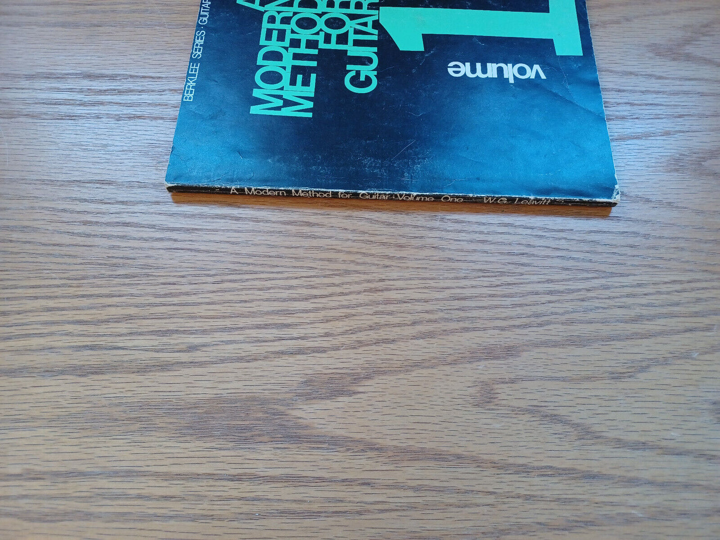 A Modern Method For Guitar William Leavitt 1966