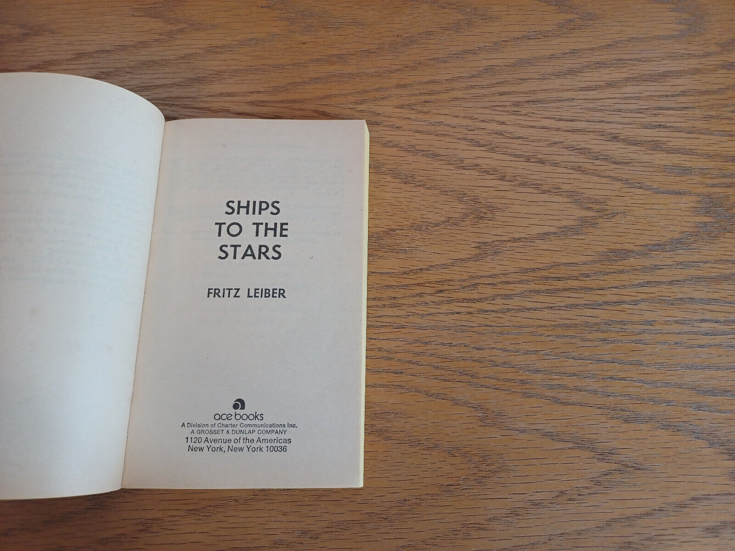 Ships to the Stars Fritz Leiber 1964 Ace Books Paperback
