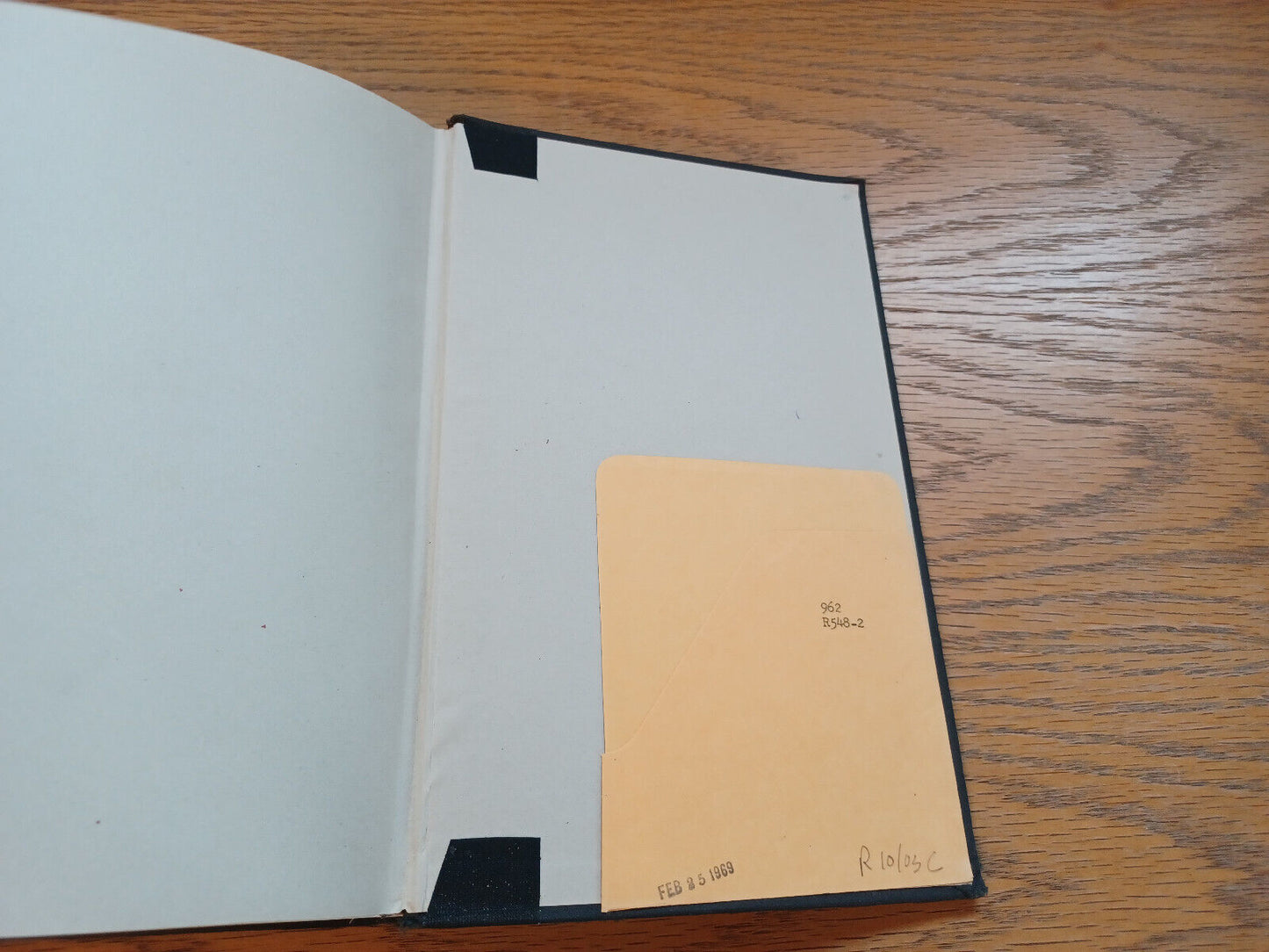Crisis The Inside Story Of The Size Conspiracy By Terence Robertson 1965