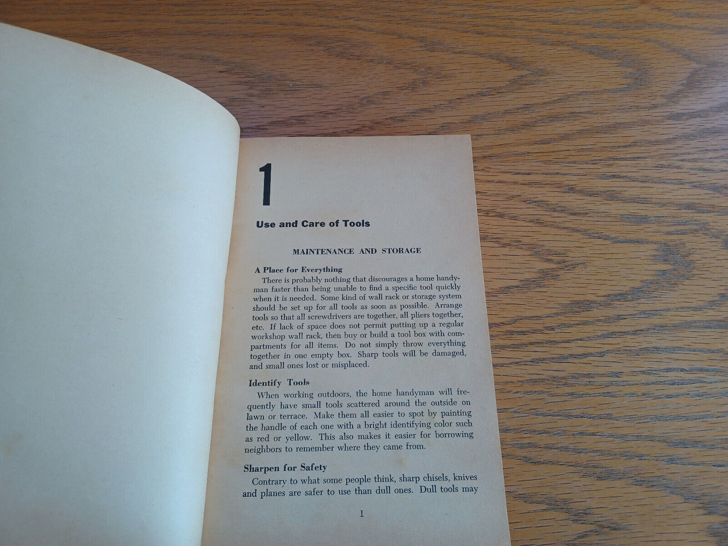 Hints and Tips for the Handyman Bernard Gladstone 1969 Cornerstone Library Paper