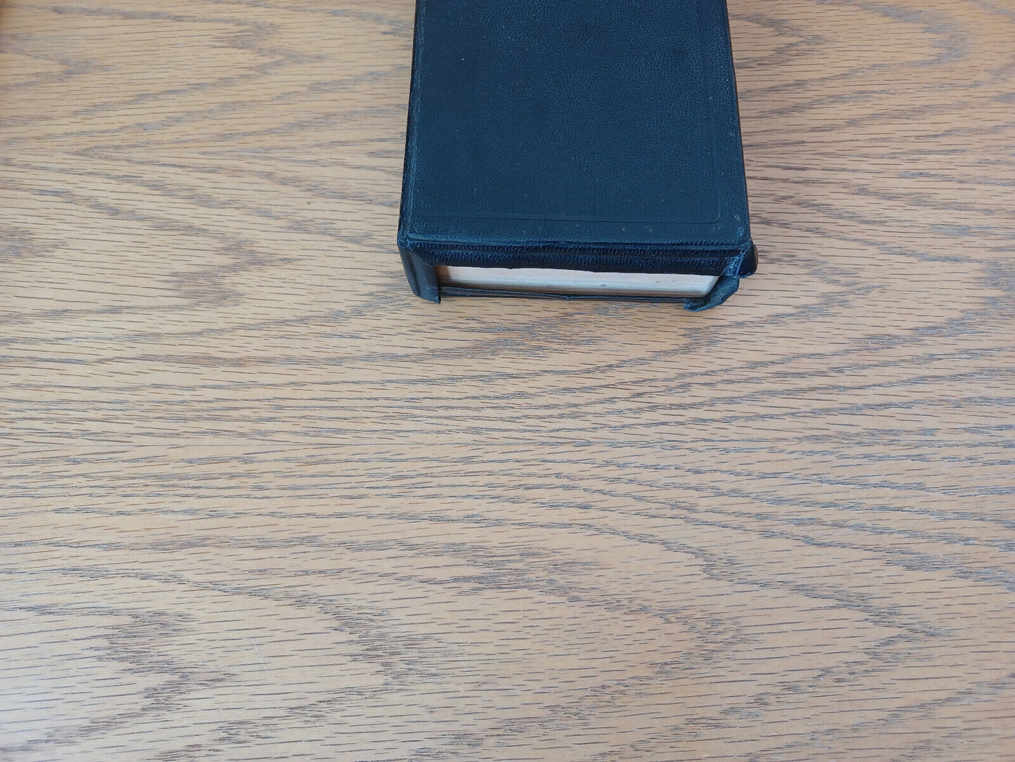 Holy Bible Self Pronouncing Authorized King James Version National Bible Press