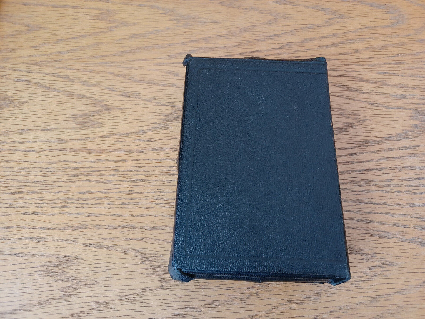 Holy Bible Self Pronouncing Authorized King James Version National Bible Press
