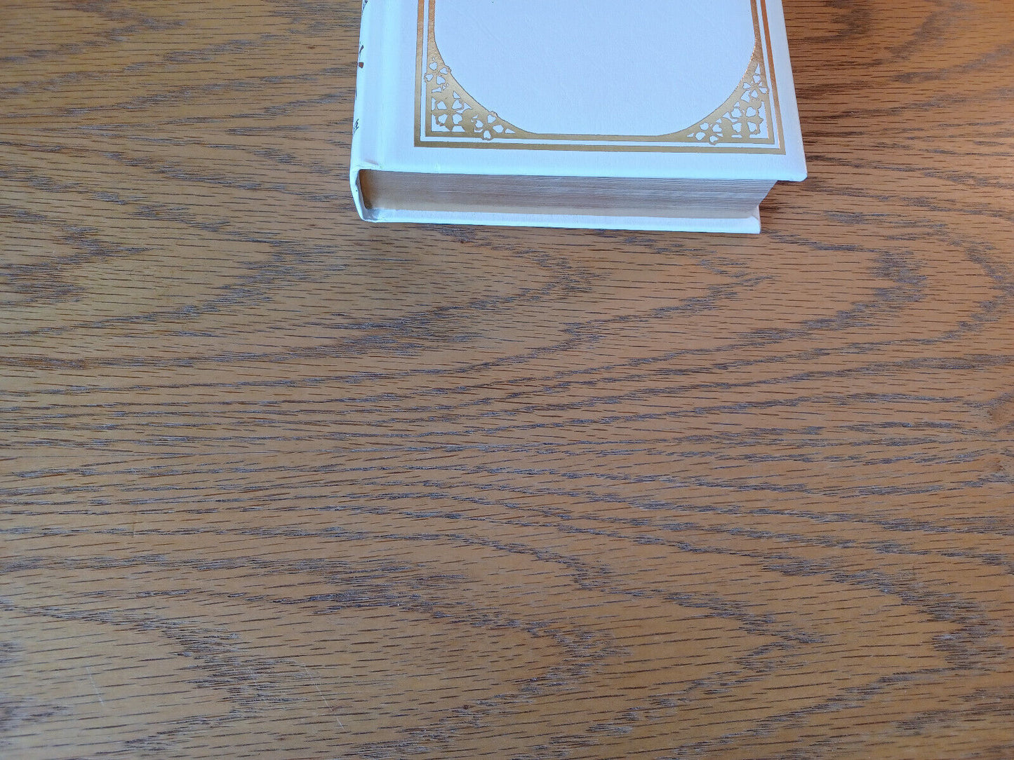 Holy Bible Dove Of Peace King James Version 1991 United