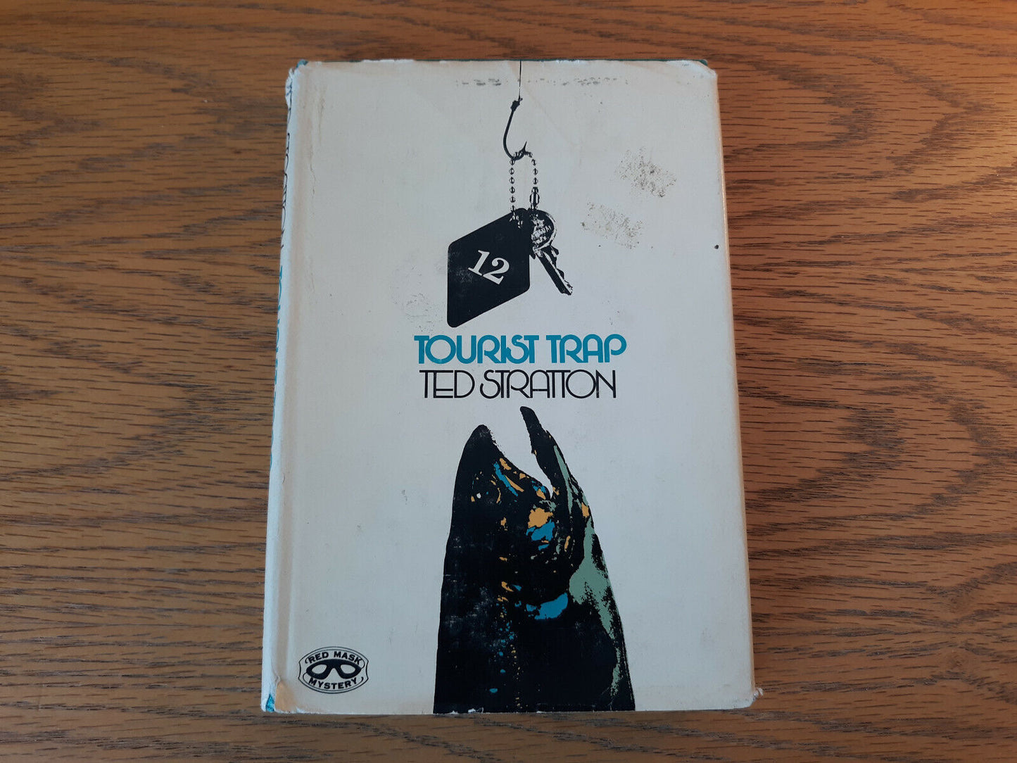 Tourist Trap Ted Stratton 1975 Hardcover Dust Jacket G. P. Putnam's Sons