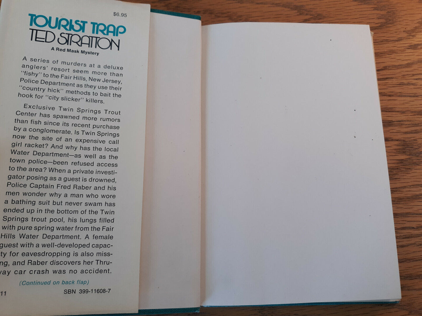 Tourist Trap Ted Stratton 1975 Hardcover Dust Jacket G. P. Putnam's Sons