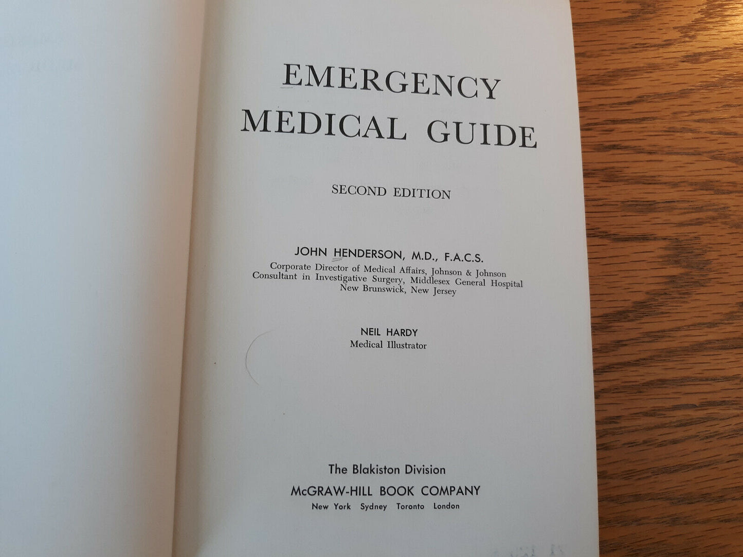 Emergency Medical Guide John Henderson 1969 Hardcover McGraw Hill