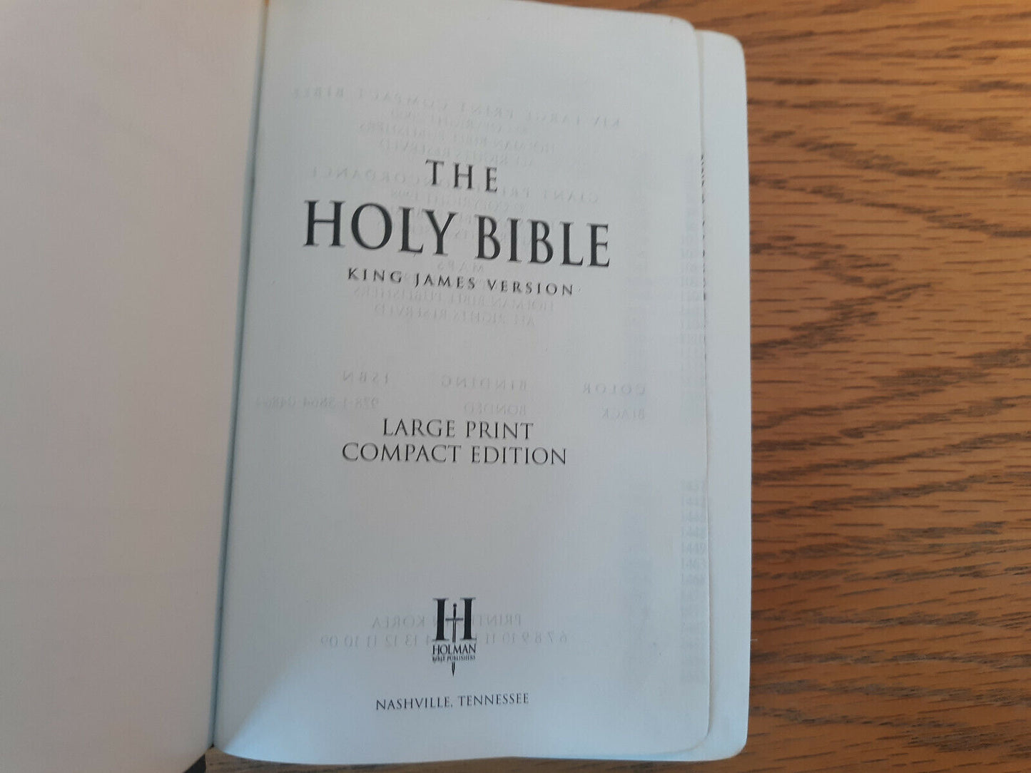 Holy Bible King James Version Large Print Compact Bible 2000