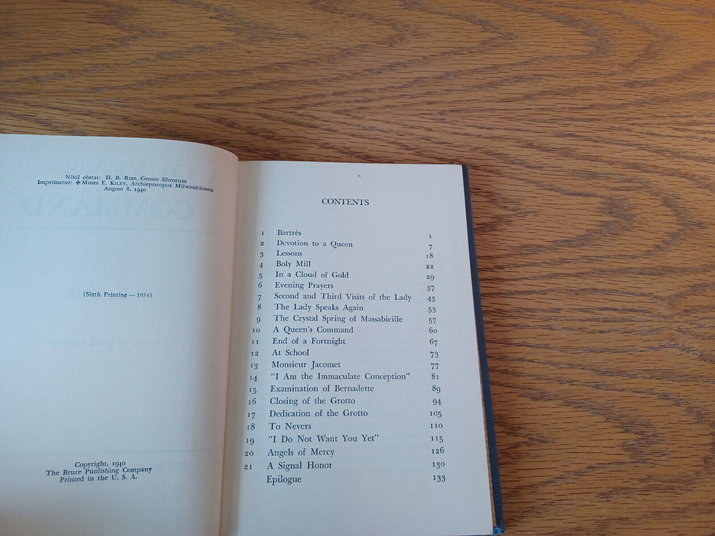 A Queen's Command Anna Kuhn 1954 Hardcover Bruce