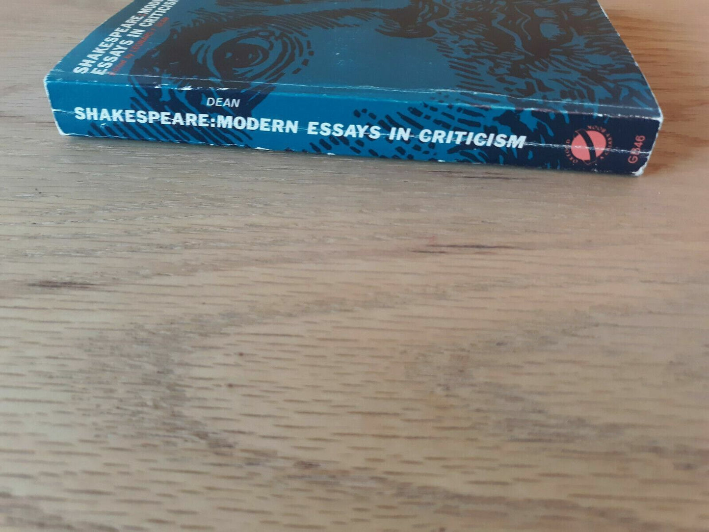 Shakespeare Modern Essays in Criticism by Leonard Dean 1965