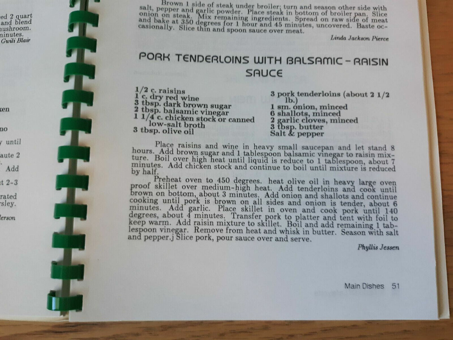 A Taste Of Lafayette Members' Favorite Recipes 1993 Cookbook