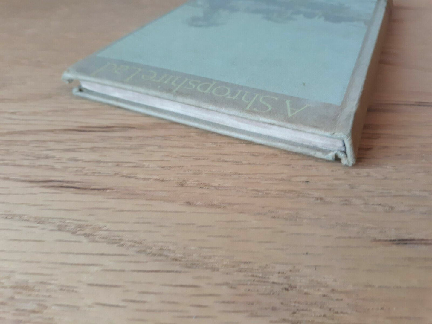 A Shropshire Lad Housman, A.E. Published by Golden Eagle Press