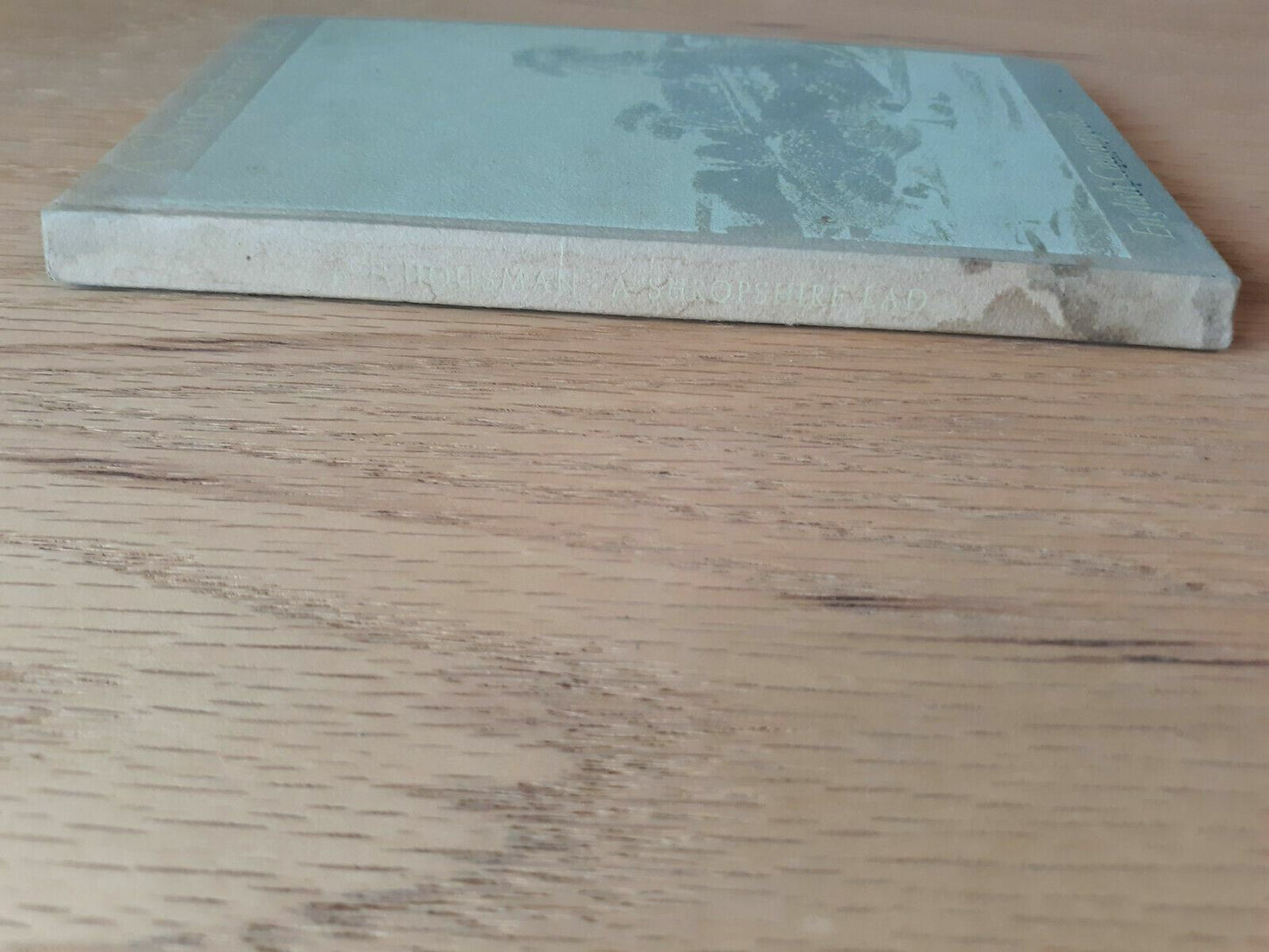 A Shropshire Lad Housman, A.E. Published by Golden Eagle Press