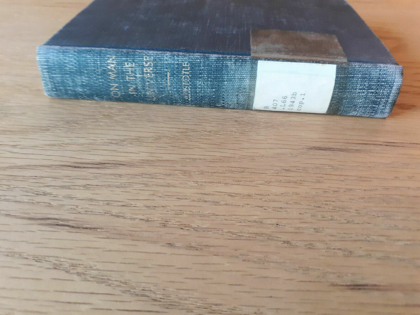 1943 Book Aristotle On Man In The Universe Walter Black
