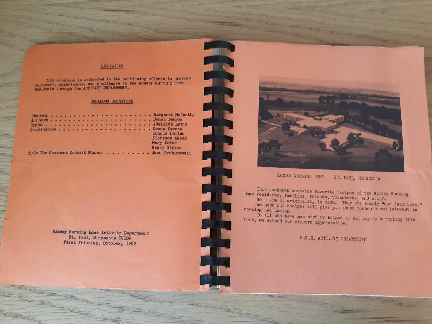1982 Ramsey Nursing Homes Incredible Edibles St Paul MN Cookbook