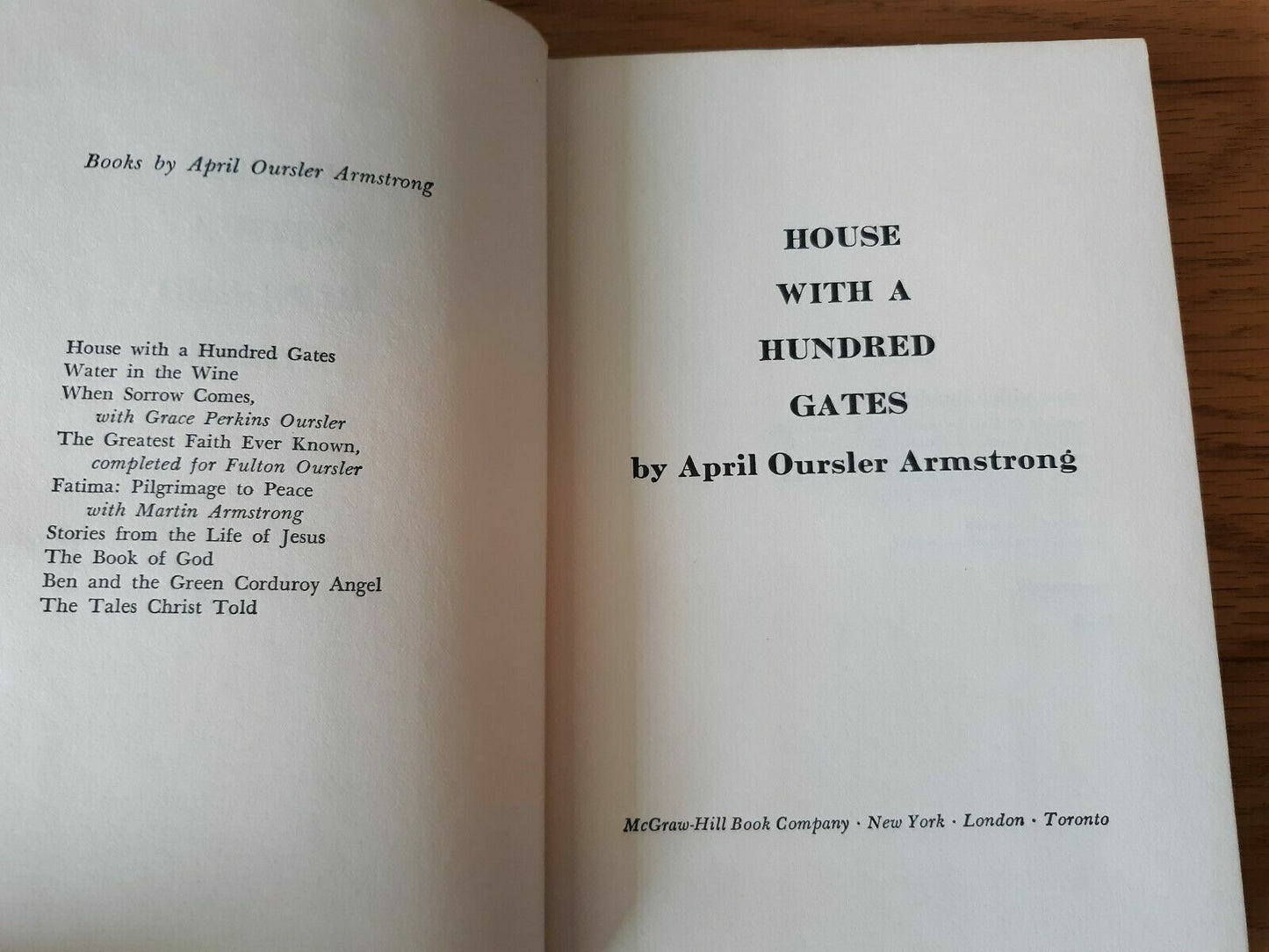 1965 House With A Hundred Gates Hardcover Book By April Armstrong 1st Edition