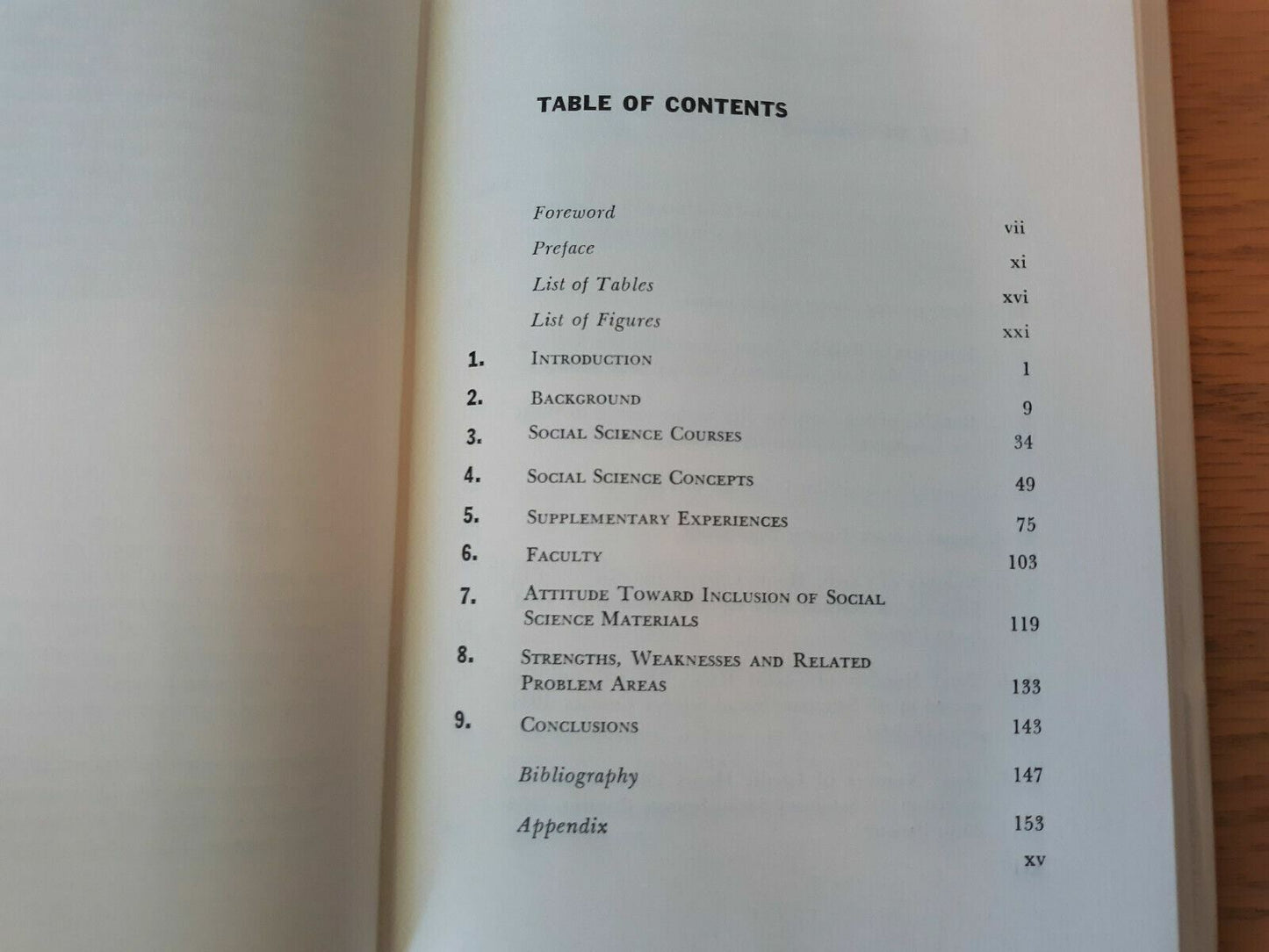 A report on seminary education 1967 Thomas R Fischer HC/DJ