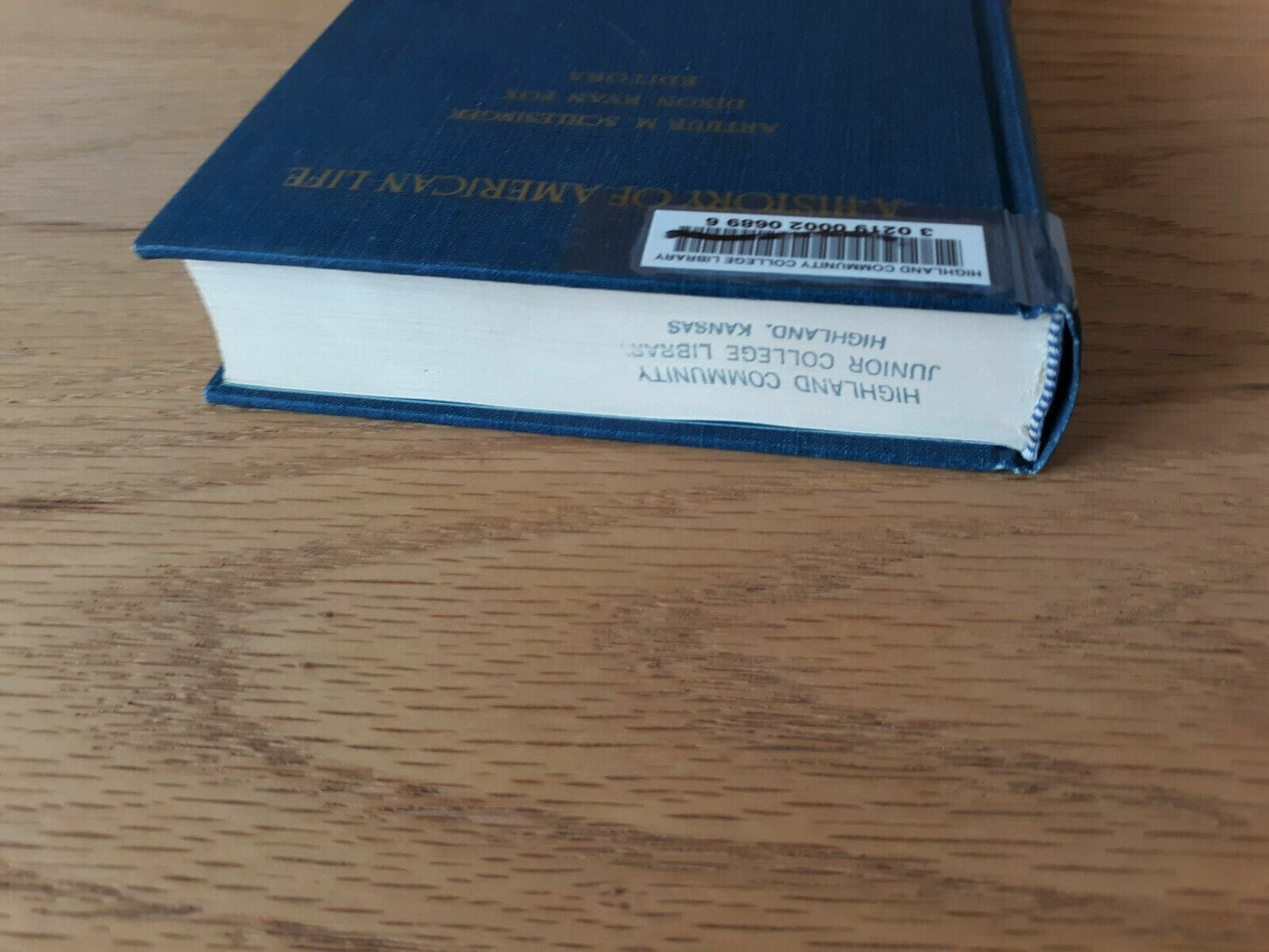 A History of American Life (The Coming of the White Man Volume I) 1969 Hardcover