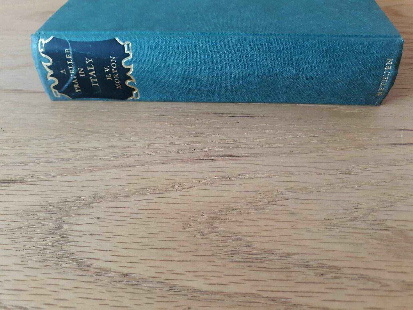 H V Morton A TRAVELLER IN ITALY (1964) Methuen & Co Hardcover