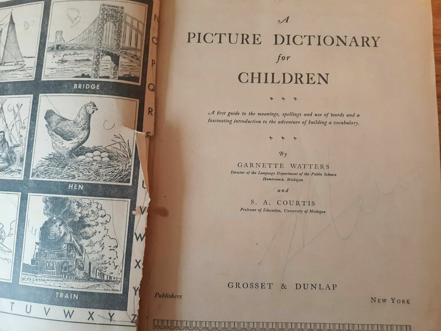 A Picture Dictionary for Children by Watters and Courtis 1939
