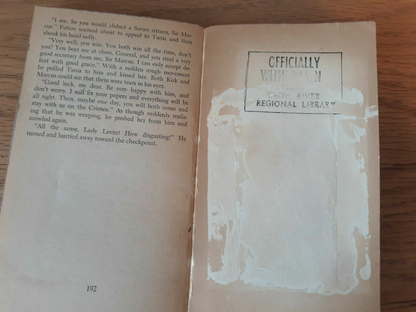 John Blackburn / A Wreath of Roses Lancer Book 1966