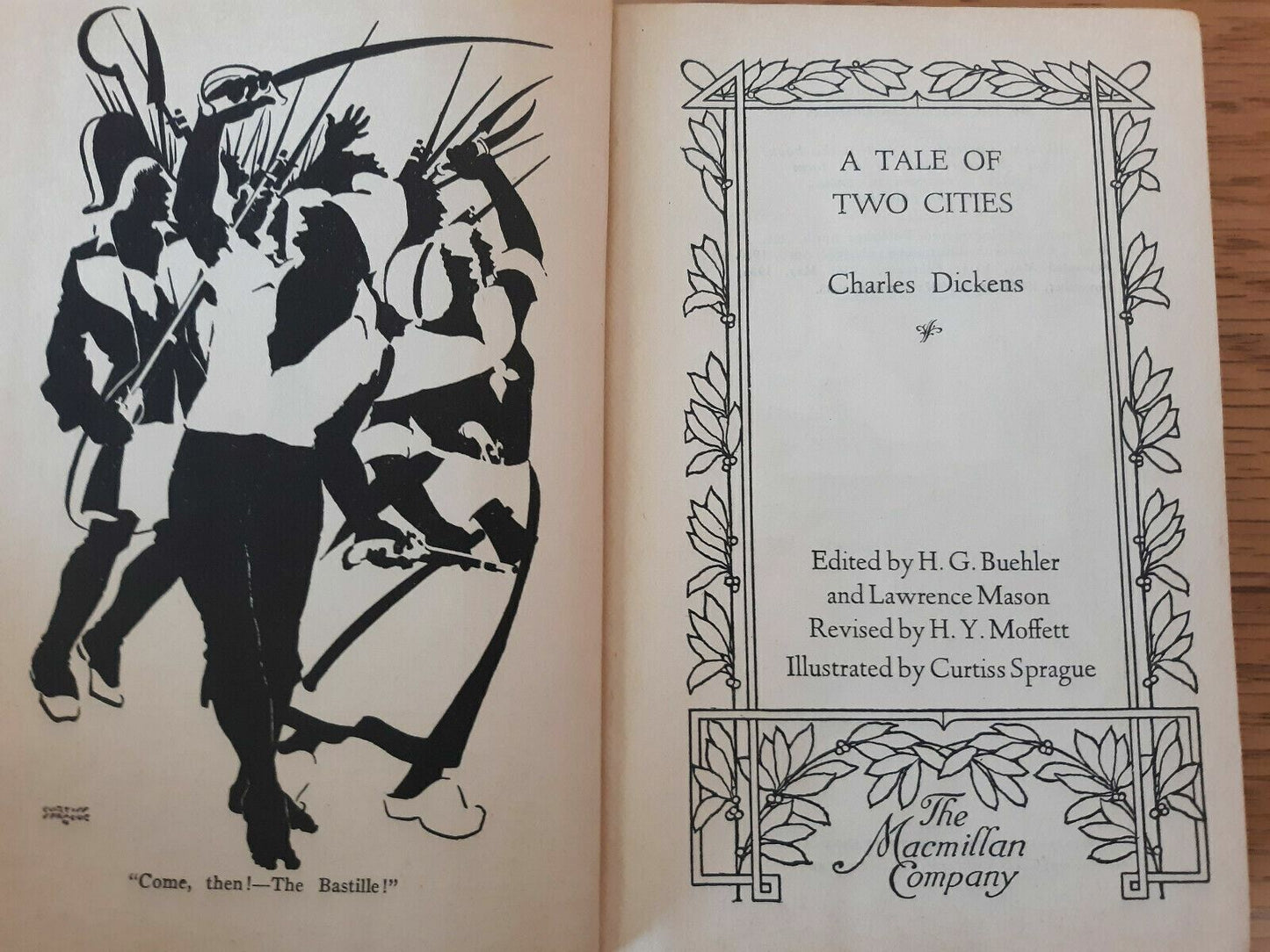 A Tale of Two Cities Charles Dickens - Macmillan Company - 1938
