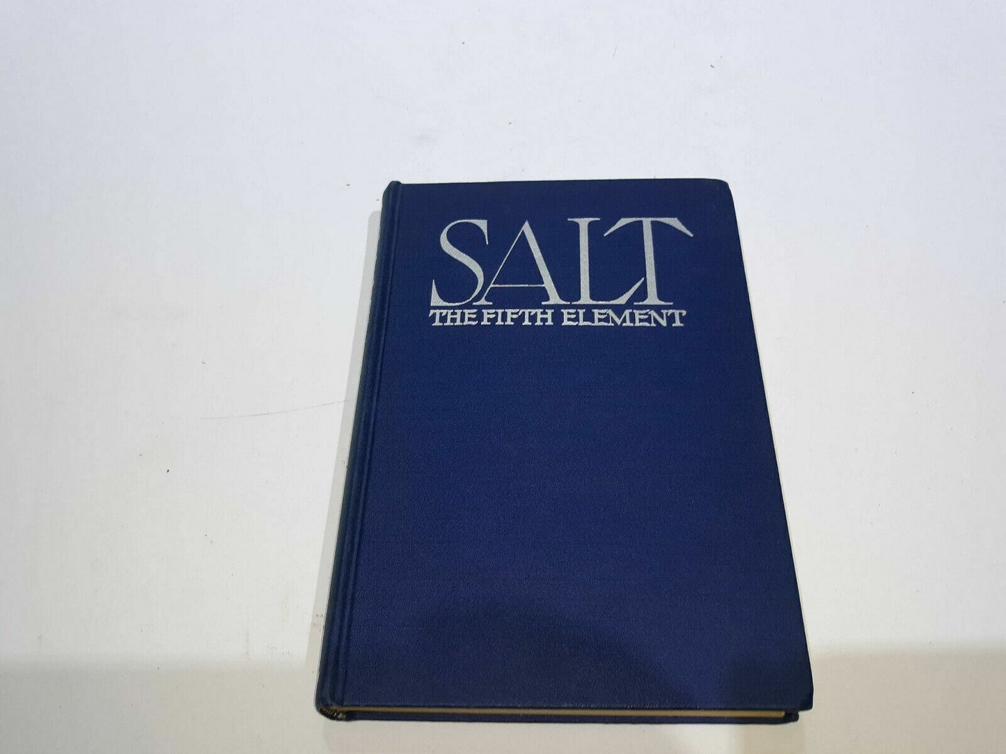 Salt, the fifth element; the story of a basic American industry Garnett Laidlaw