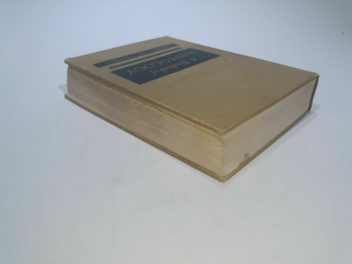 A Textbook of Histology by Bloom and Fawcett 9th Edition 1968