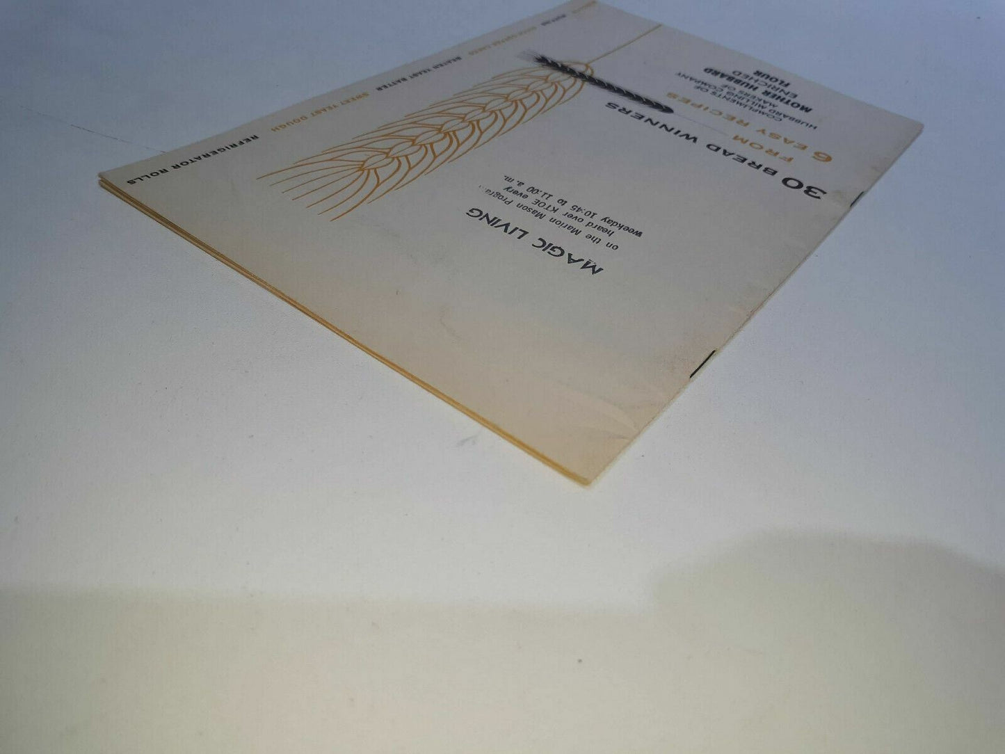 30 Bread Winners From 6 Easy Recipes Vintage Wheat Flour Institute Cookbook 1952