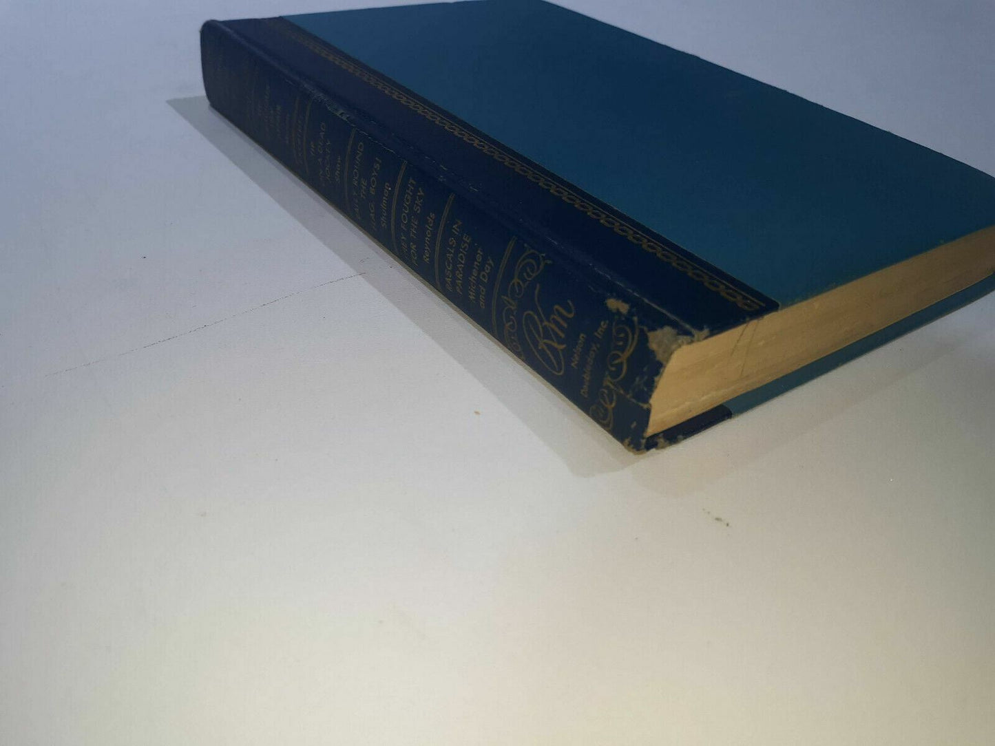 Reading-For-Men: The Gracious Lily Affair ( Excerpts: Tip On A Dead Jockey / Ral