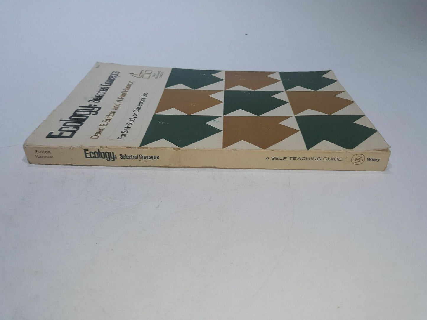 Ecology: Selected Concepts (Self-teaching guides) by David B Sutton Harmon 1973