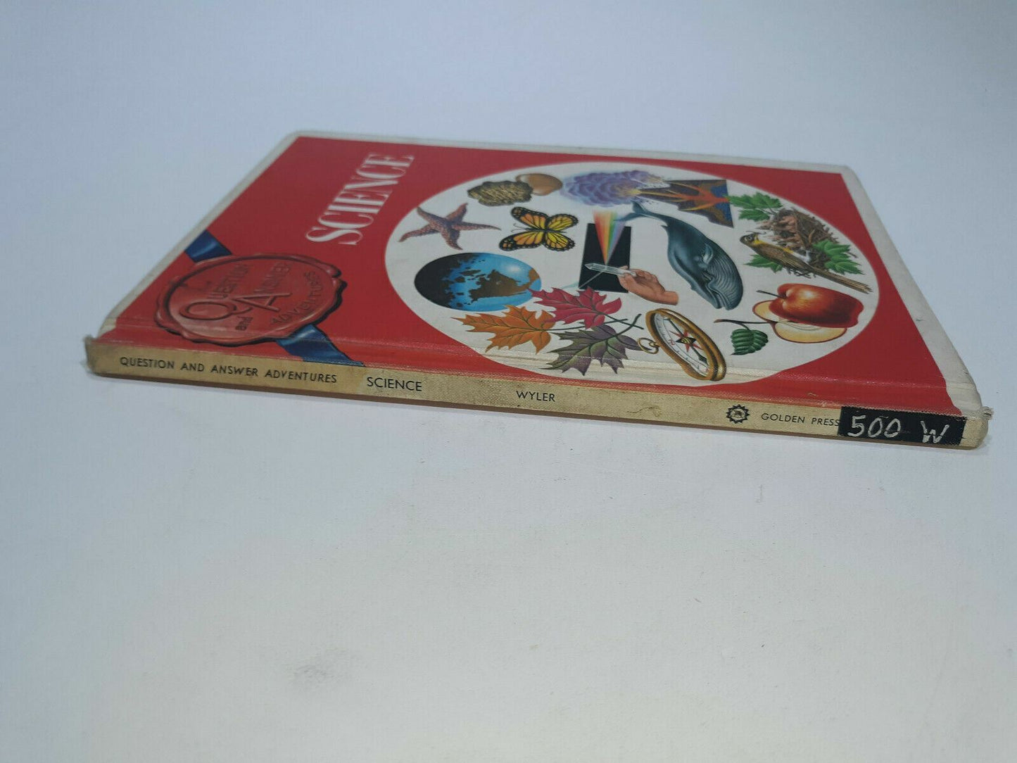 A Golden Book: Questions and Answers Adventure: SCIENCE. SC 1965