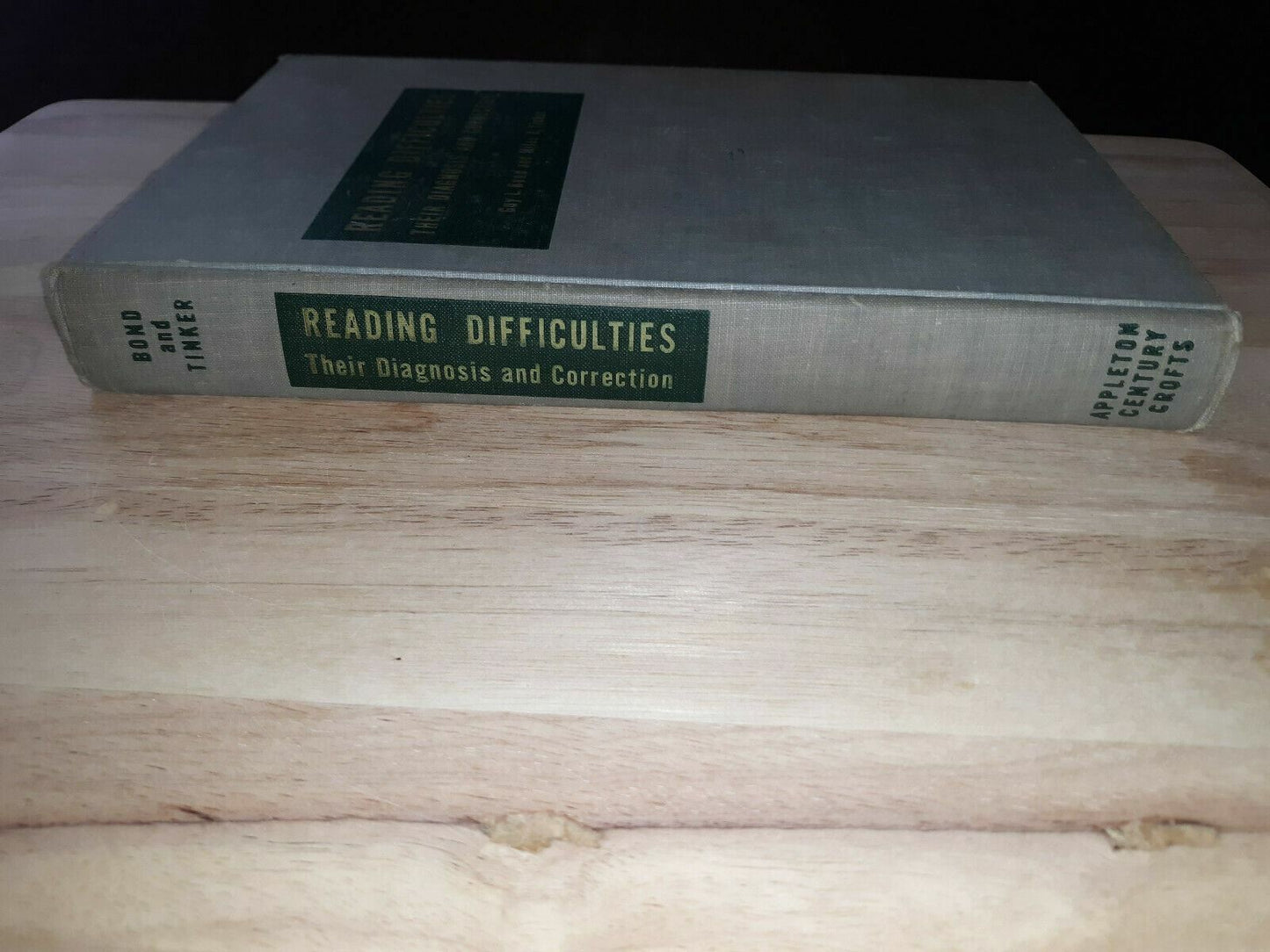 Reading Difficulties - Their Diagnosis and Correction by Bond and Tinker 1957 HC