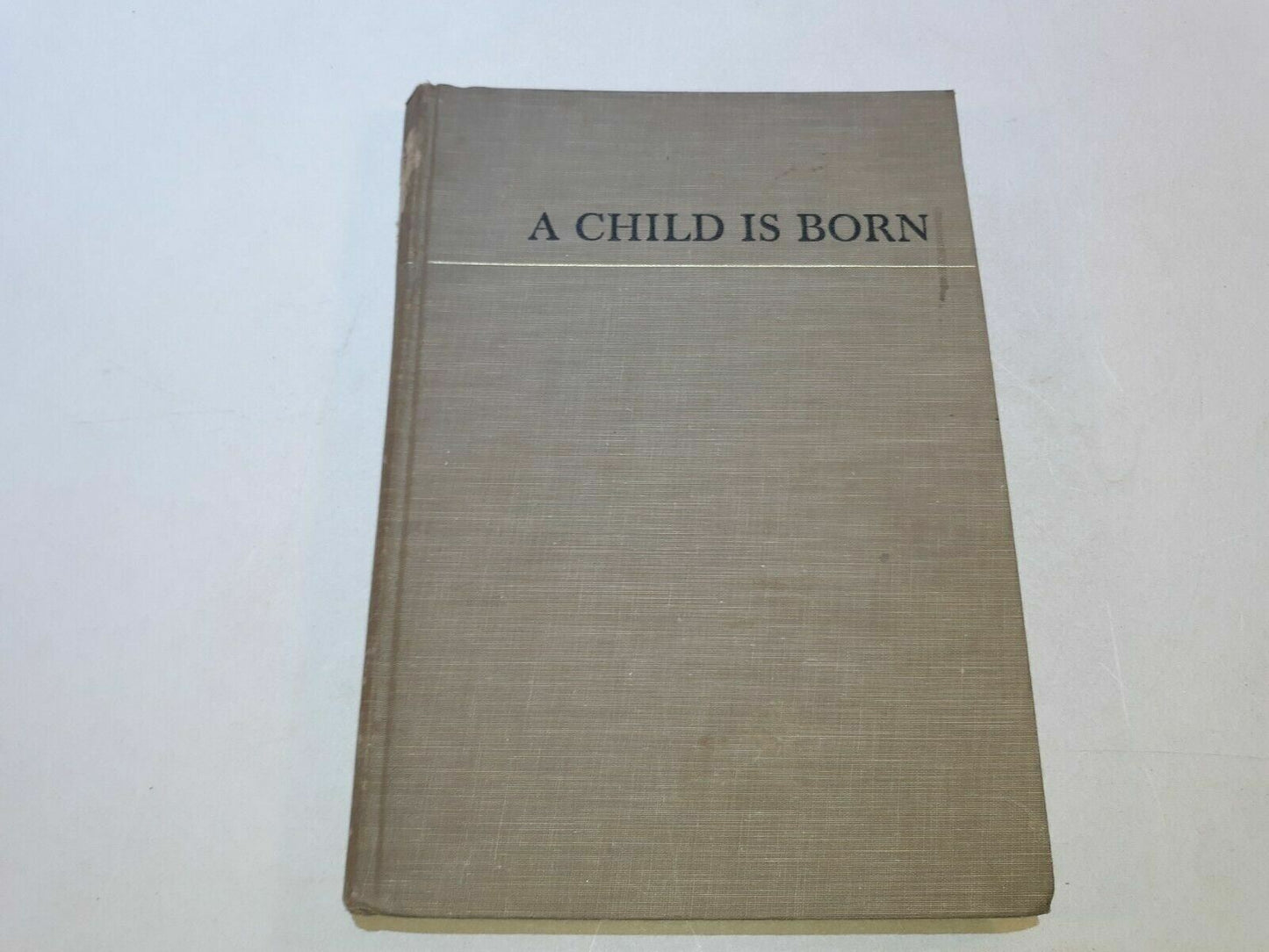 A CHILD IS BORN Drama of Life Before Birth 1966 Lennart Nilsson First US Edition