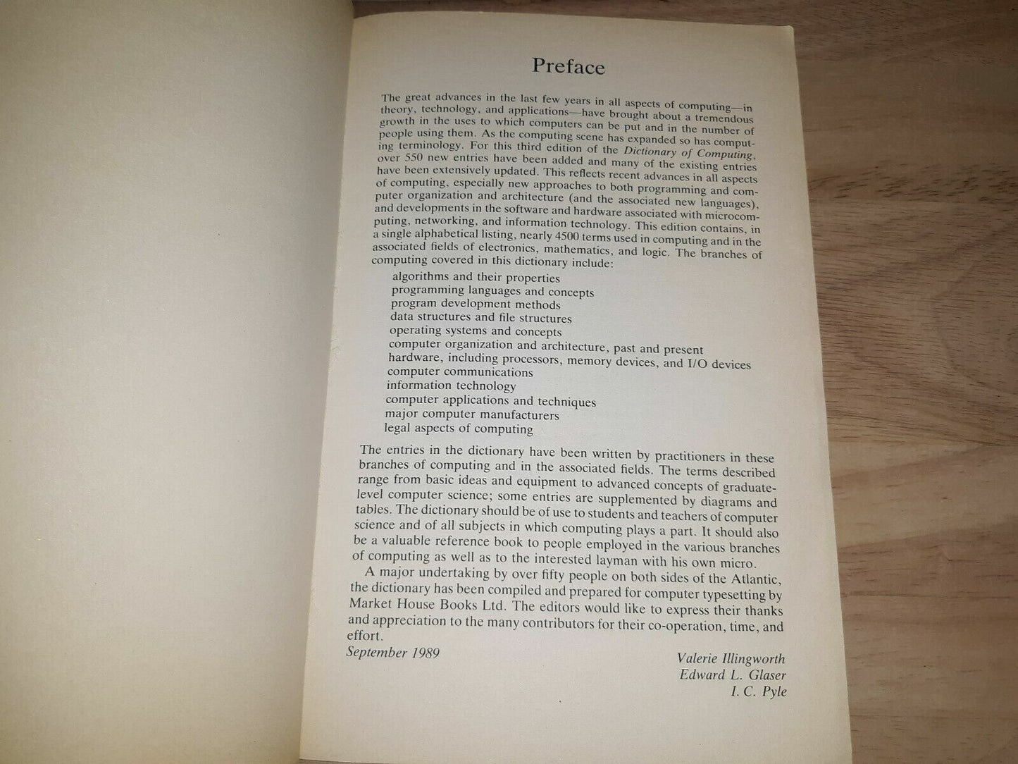 Dictionary of Computing (Oxford Paperback Reference) 3rd Edition