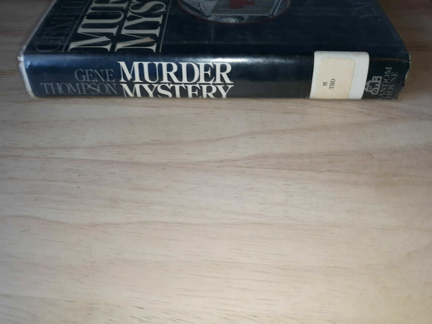 Murder Mystery by Gene Thompson 1980 1st Edition HC/DJ