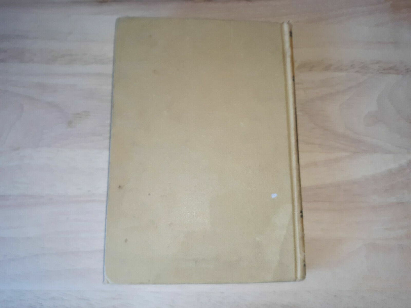 A Book of Brave Deeds (John T. Trowbridge - 1953) Young Folk Library