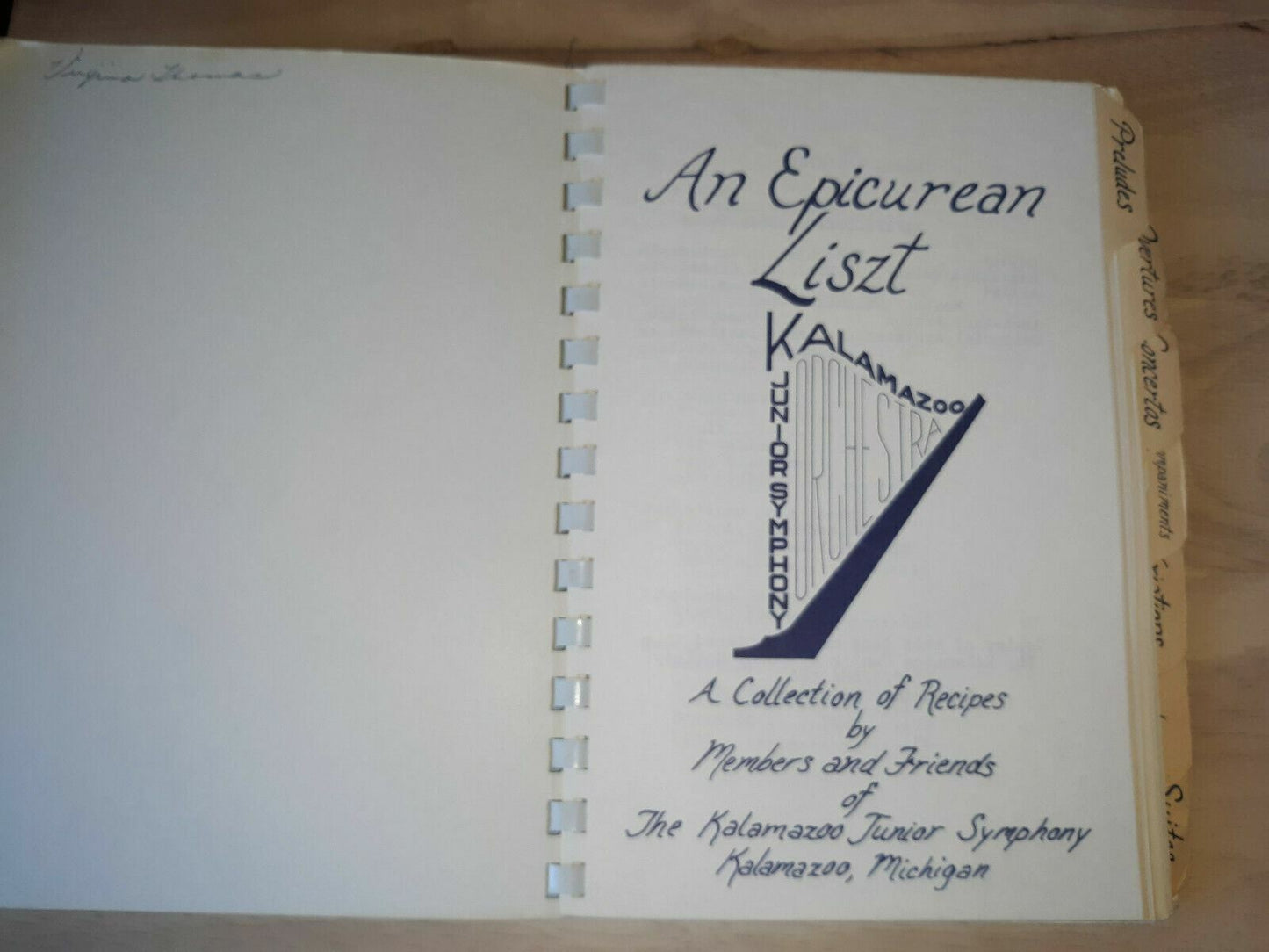 1977 An Epicurean Liszt The Kalamazoo Junior Symphony Cookbook