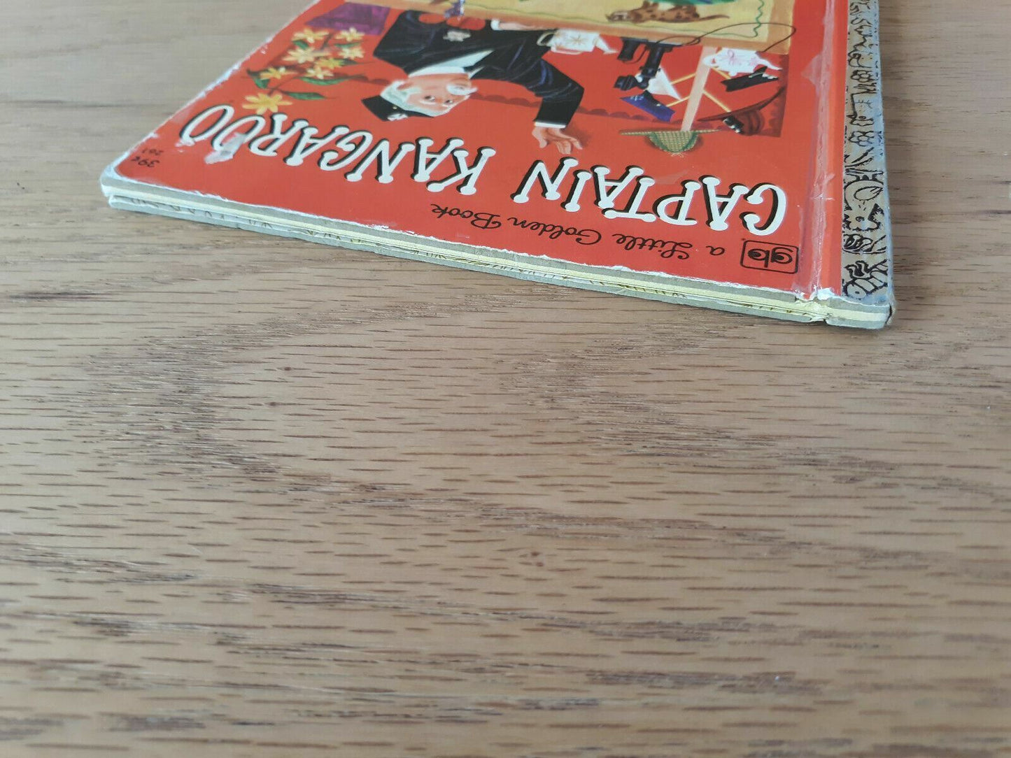 A Little Golden Book Captain Kangaroo by Kathleen N. Daly 1972 261