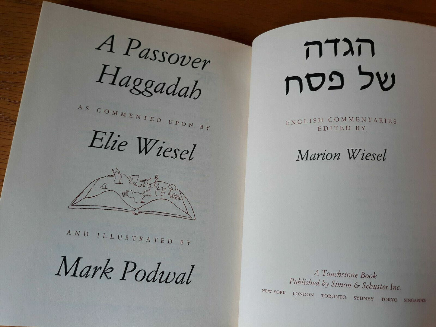 A Passover Haggadah by Elie Wiesel 1993