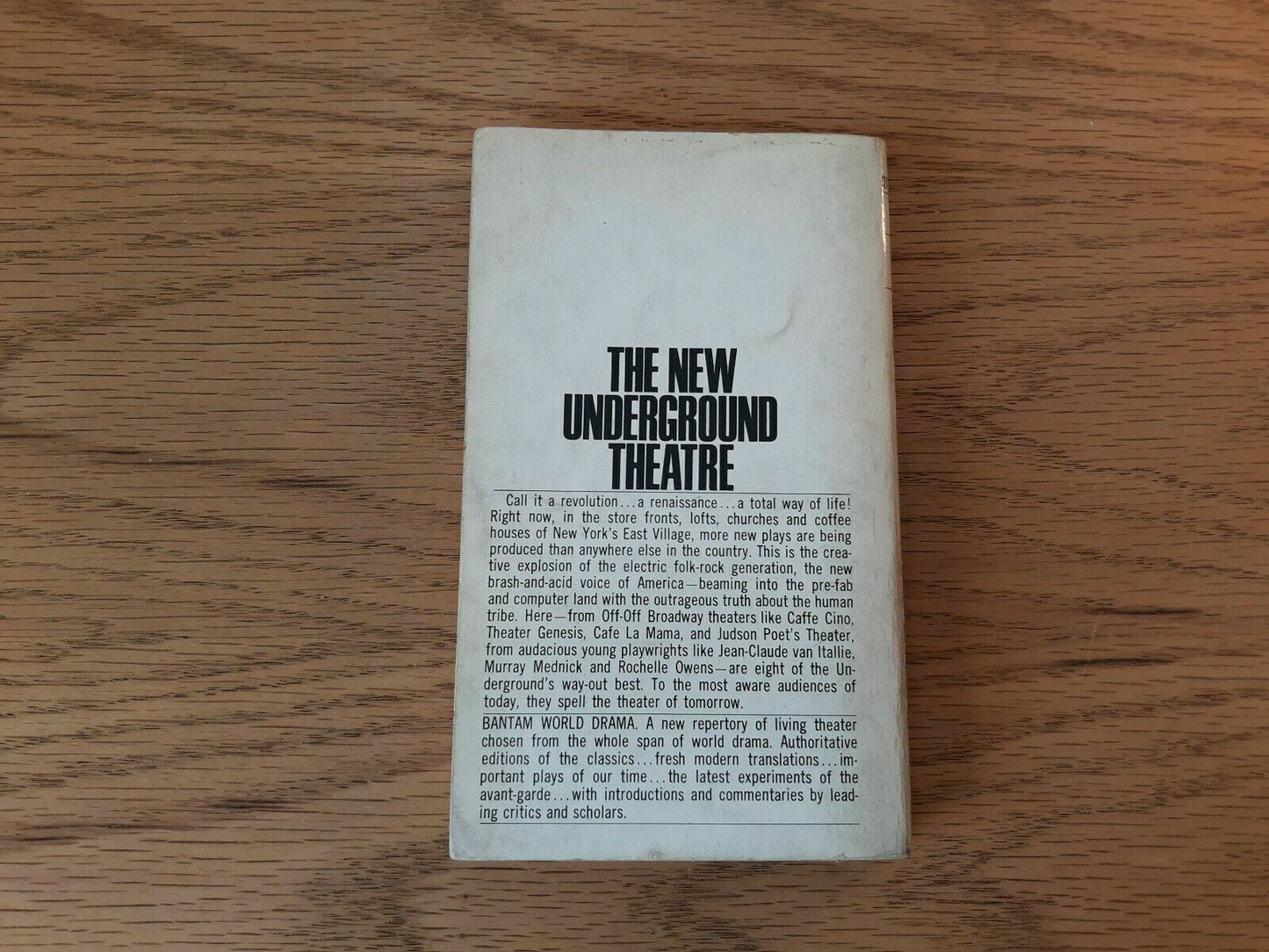 Robert J SCHROEDER / The New Underground Theatre Bantam Books 1968