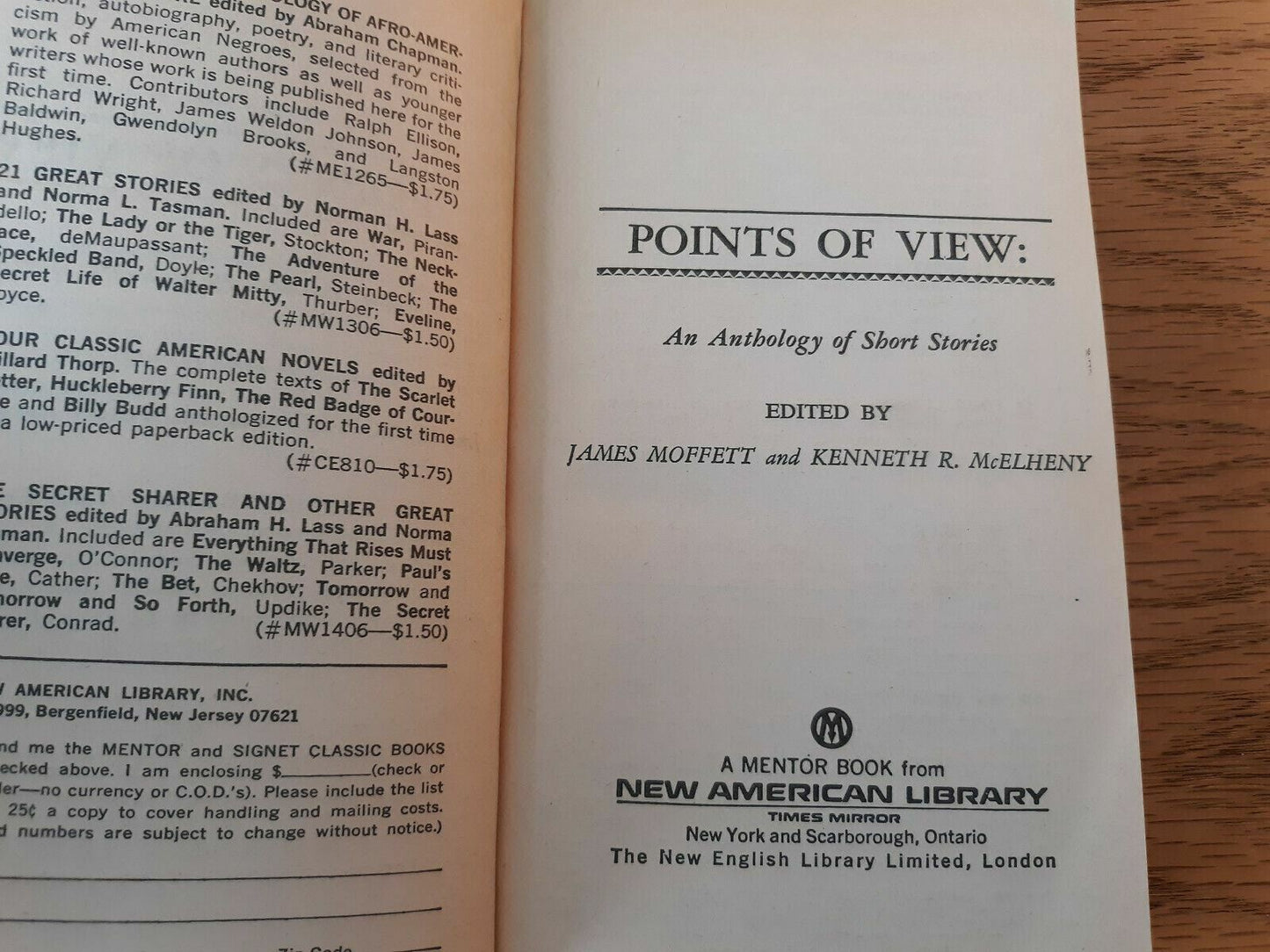 Points of View An Anthology of Short Stories Moffett McElheny 1966 Paperback