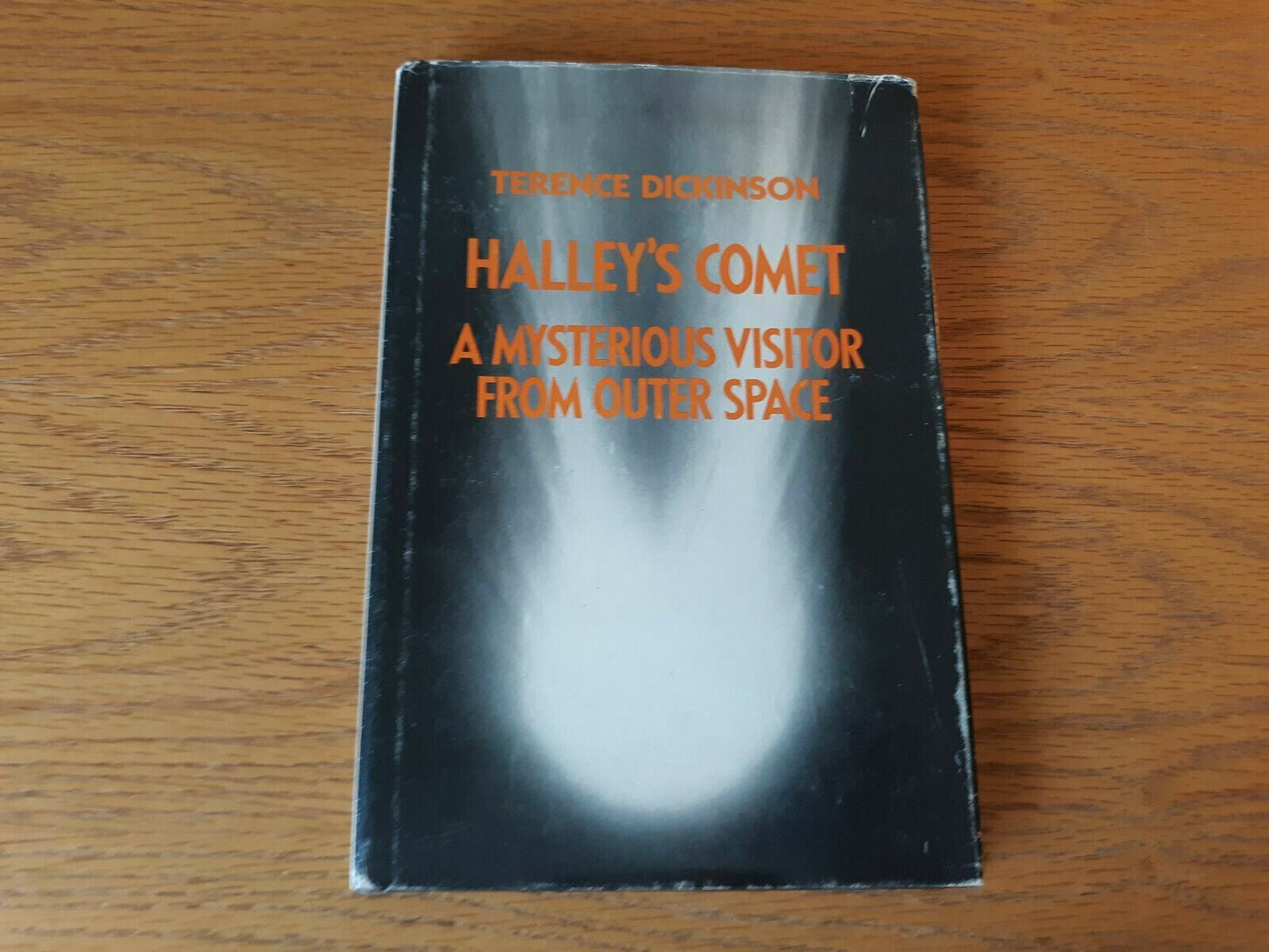 Halley's Comet:A Mysterious Visitor From Outer Space 1985 HC/DJ