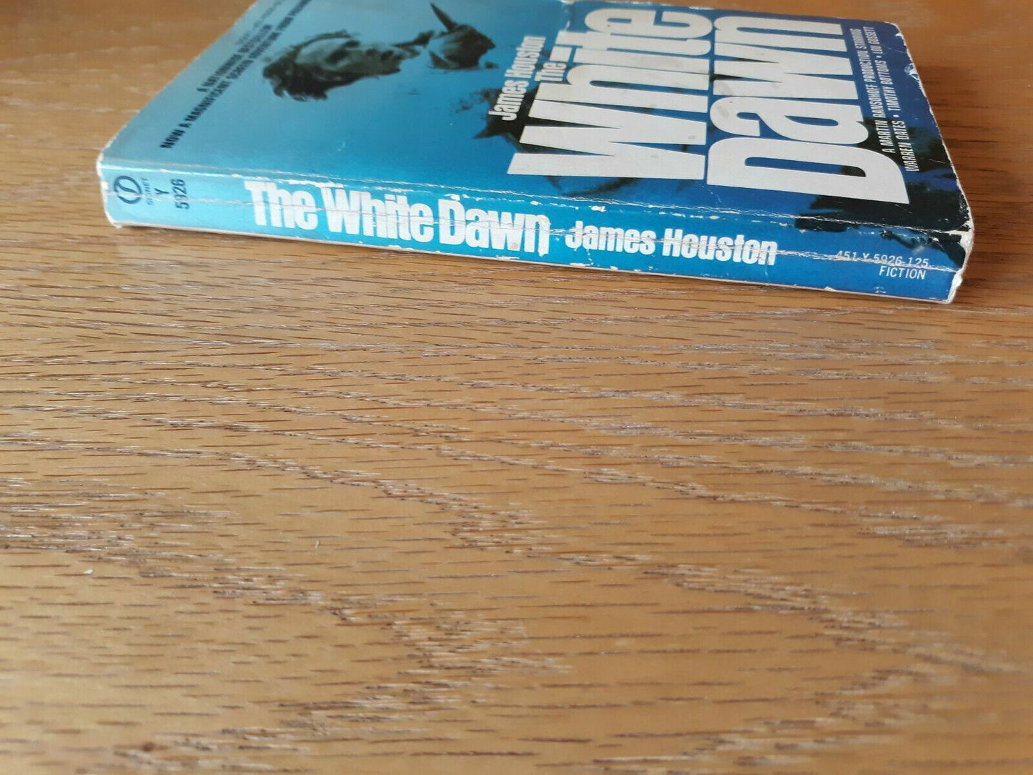 1972 The White Dawn An Eskimo Saga James Houston Vintage Paperback